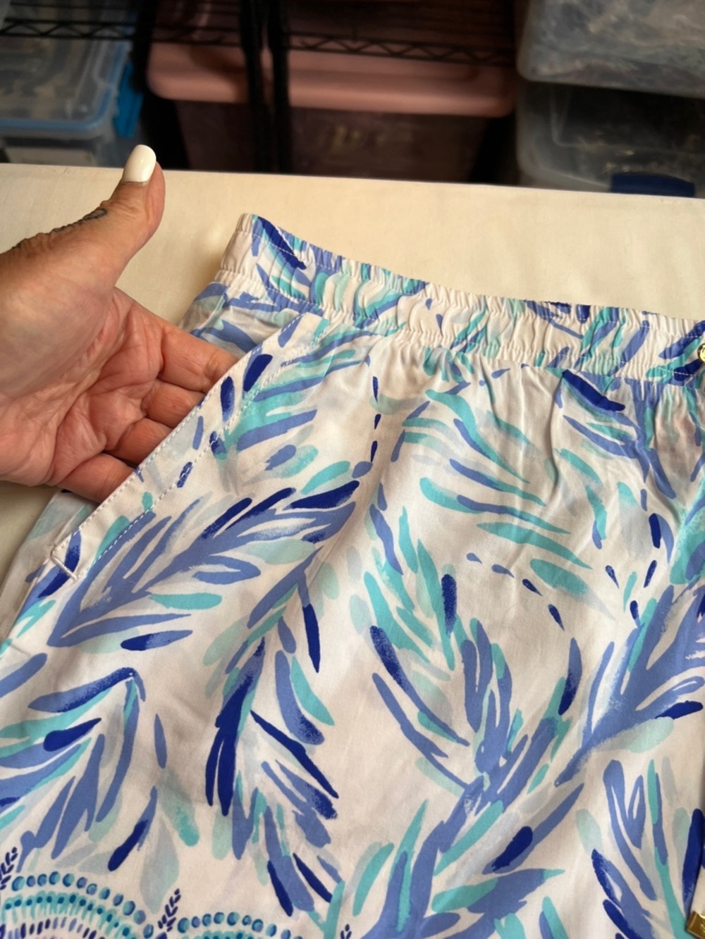 Lilly Pulitzer Katia Short Resort White Flock lightweight pull-on shorts  XL - Picture 9 of 12
